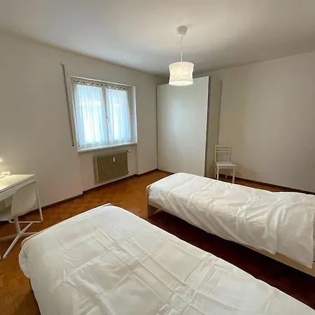 Casa Di Tom Con Balcone, Parcheggio E Self Check In * Trento