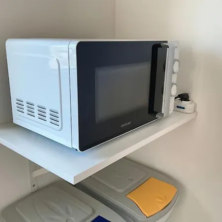 Casa Di Tom Con Balcone, Parcheggio E Self Check In Trento