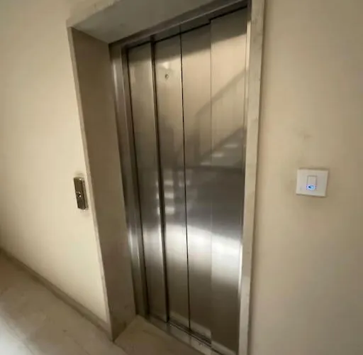 Casa Di Tom Con Balcone, Parcheggio E Self Check In Trento