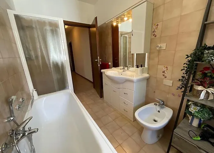 アパート Casa Di Tom Con Balcone, Parcheggio E Self Check In トレント